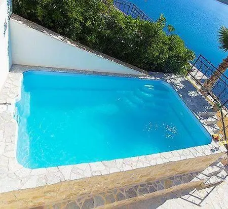 Vila Kapetan Stan Sleeps 8 Pool Air Con *